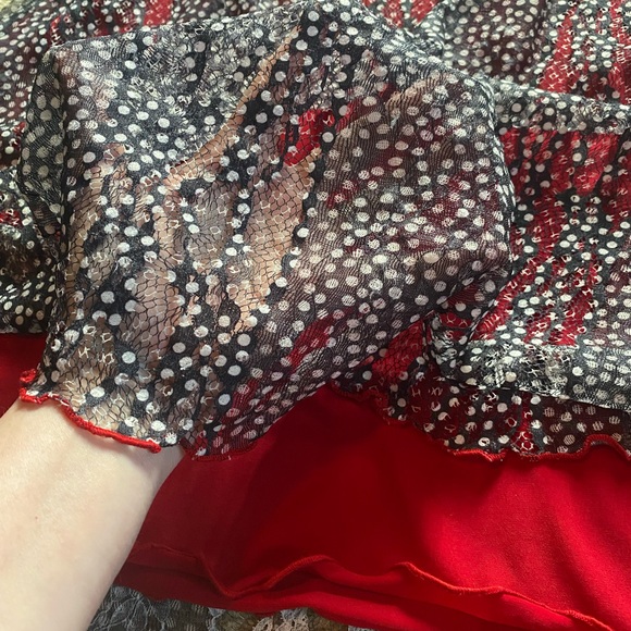 Knee-length sleeveless dress - Picture 6 of 8